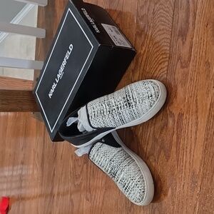 Karl Lagerfeld 7.5 Elisha Snakeskin Leather Sneakers